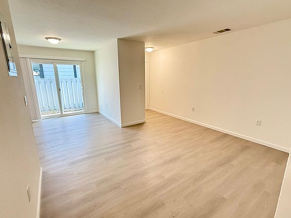 2nd image of 243 Tabor Ave #6