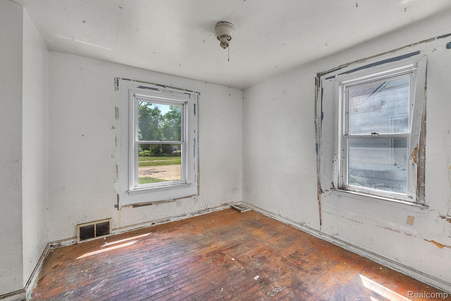 25948 Mcdonald St, photo 26