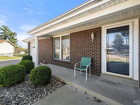 4th image of 5730 Luffbury Cir