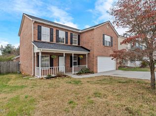 2044 Cartmill Dr, Powell, TN 37849
