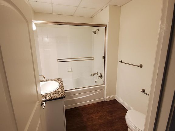 4th image of 325 Harbour Cove Dr Suite 309