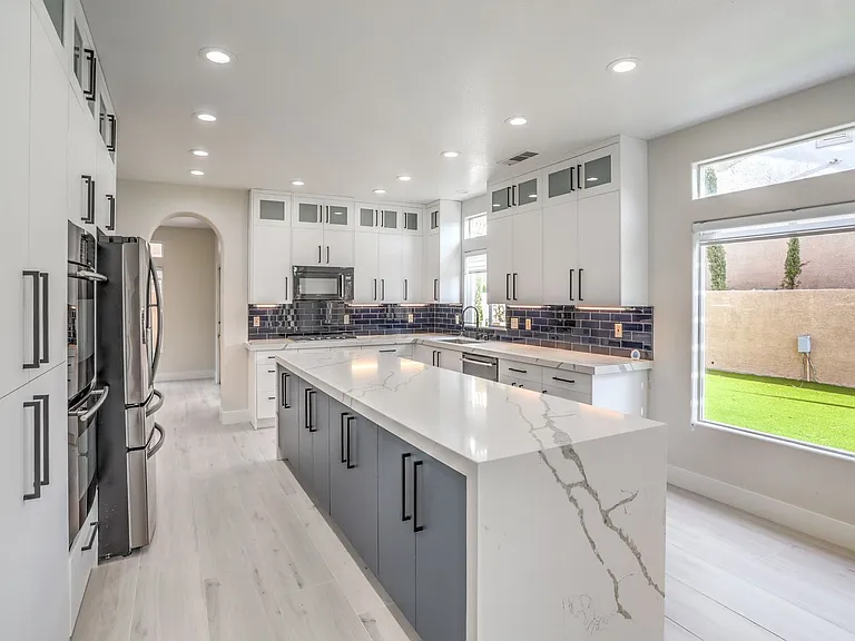8910 Minsk Ct — Photo 11