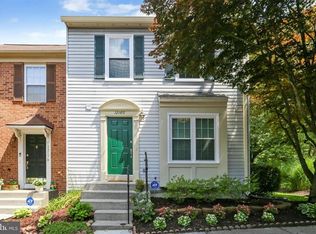 12180 Island View Cir, Germantown, MD 20874