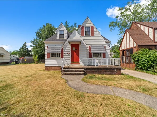 13514 Wainstead Ave, Cleveland, OH 44111
