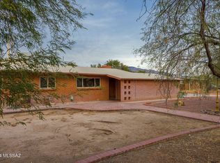 1440 W Roller Coaster Rd, Tucson, AZ 85704