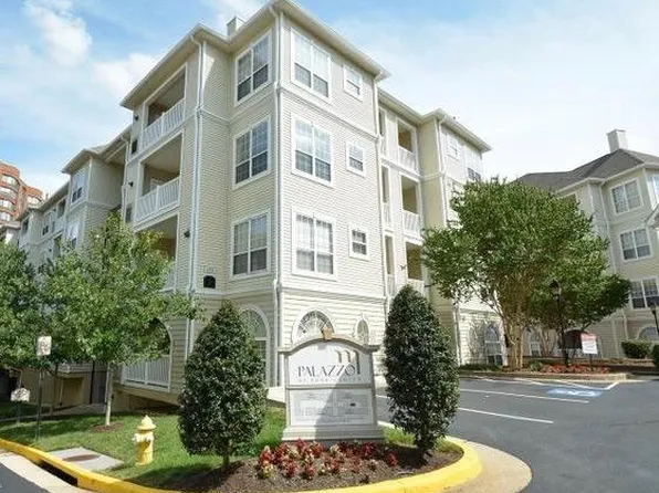 4551 Strutfield La, Alexandria, VA 22311