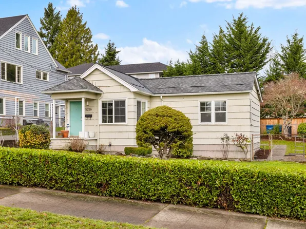 5226 S Holly St, Seattle, WA 98118