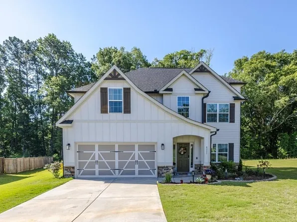 4221 Cornwall Dr, Forsyth, GA 31029