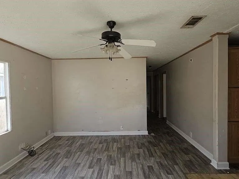 11919 Kingslake Forest Dr — Photo 5