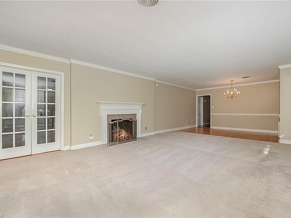 4th image of 3402 Madison Ave
