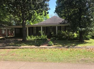 514 Bell Ave, Greenwood, MS 38930