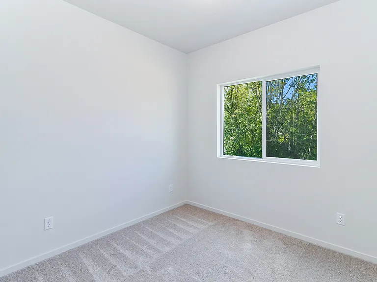 6060 70th Dr NE — Photo 22
