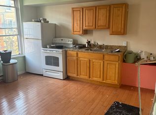 1611 Brown St #2, Philadelphia, PA 19130
