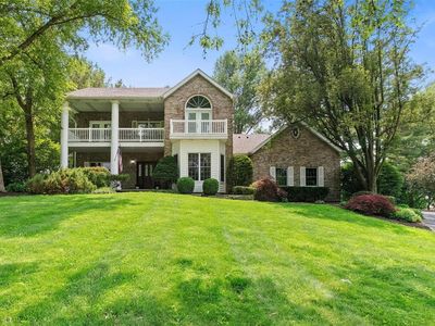 968 Woodcrest Ln, Hazelwood, MO, 63042