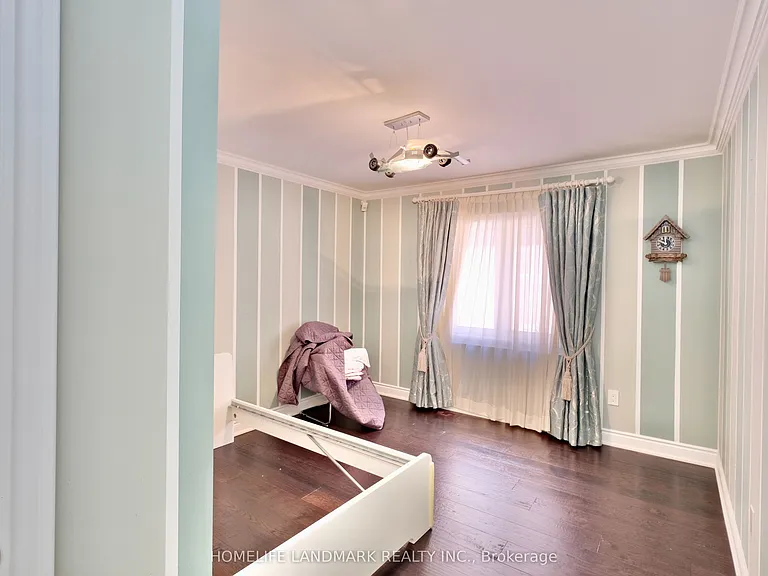 2 Drake St — Photo 23