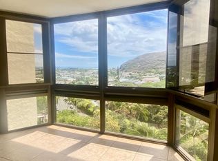 531 Hahaione St APT 10D, Honolulu, HI 96825