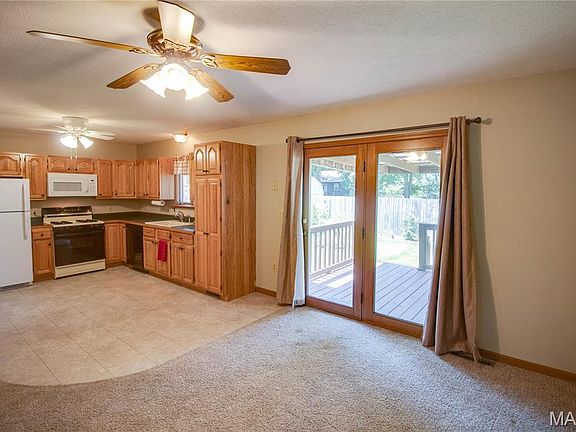2nd image of 405-407 N Shady Ln