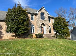 501 Ledges Ct, Middletown, KY 40243