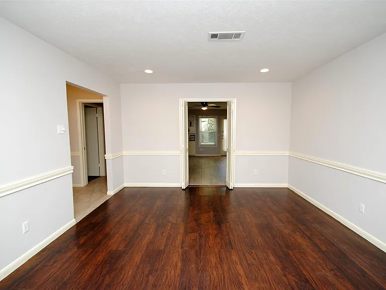 10659 Northbrook Dr — Photo 5