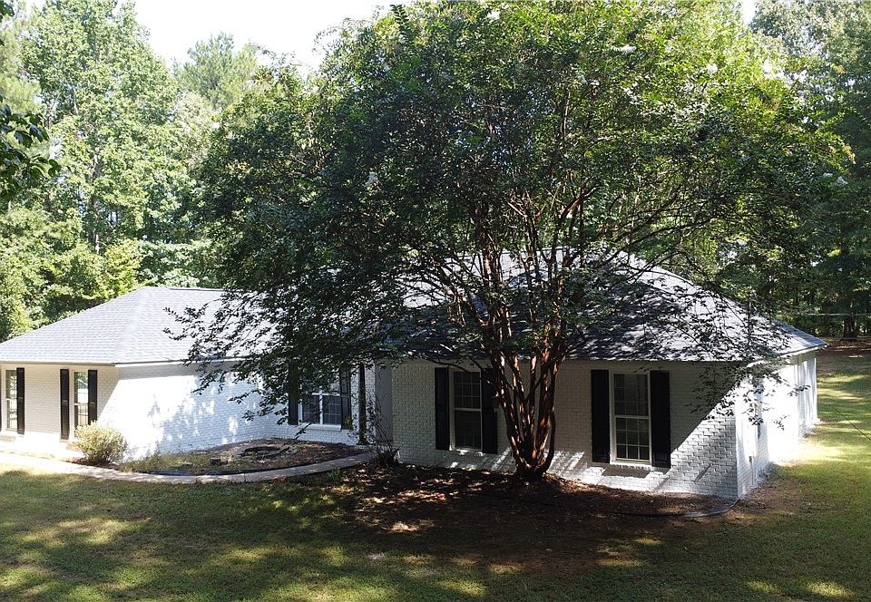 1st image of 184 Lee Road 2071