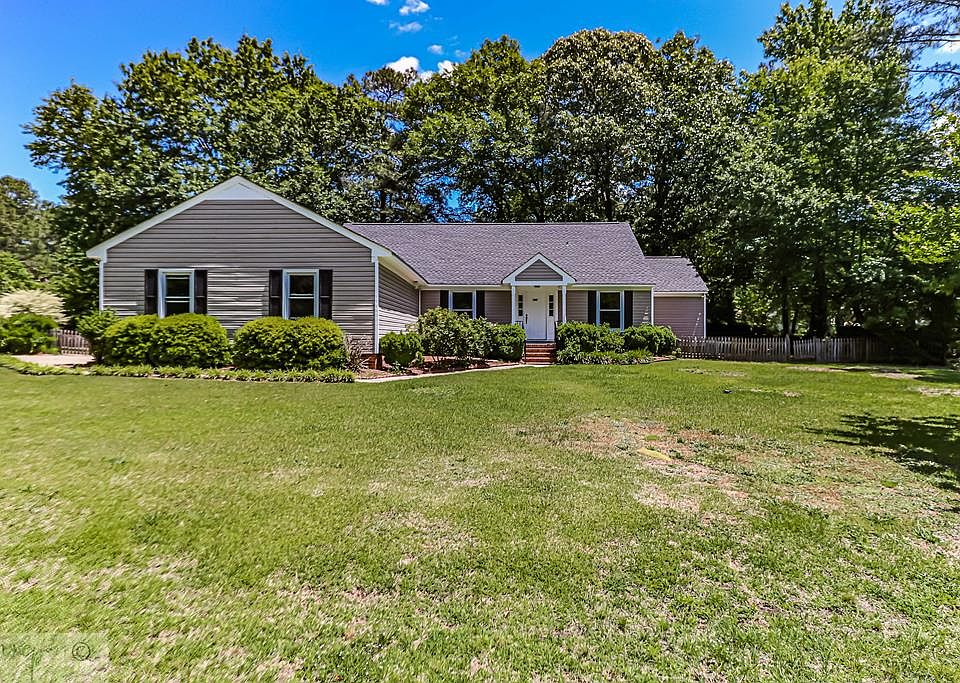 1st image of 101 Sherrell Pl