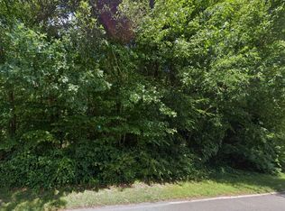 114 Debanne Rd, Mc Leansville, NC 27301