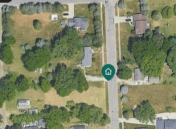 2nd image of 83 N Eastway Dr
