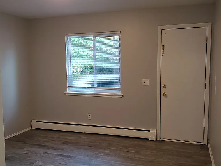 2229 Helen Ave #4 — Photo 11