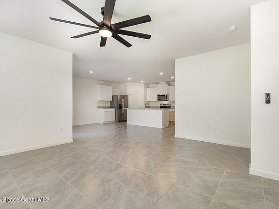 4th image of 6714 Topaz Dr