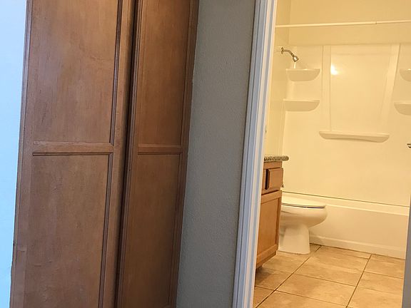 5th image of 471 Ballantyne St Unit 61