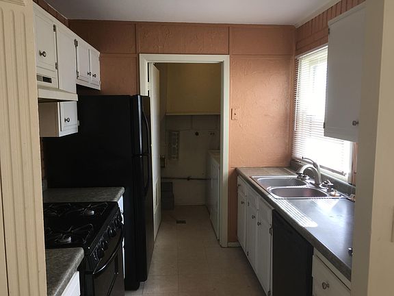 4th image of 1801 Queensbury Cir #5752