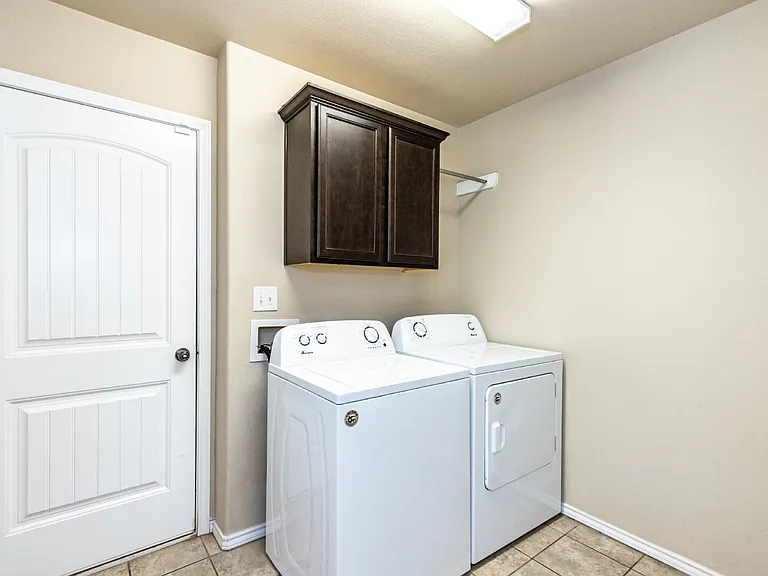 5507 108th St — Photo 22