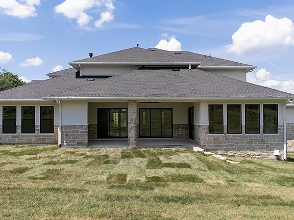3rd image of 7101 Bonterra Dr Lot 137