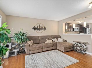 240 NE Elgin Meadows Gdns SE, Calgary, AB T2Z 0M4