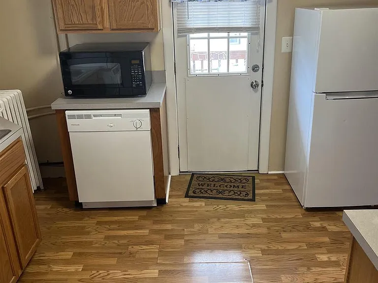 106 N Rosborough Ave #3 — Photo 7