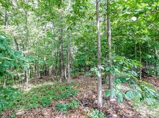 77 Wyllys St, Manchester, CT 06040