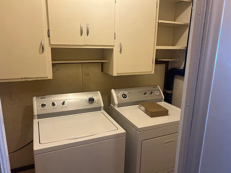 124 N 2nd Ave #8 — Photo 14