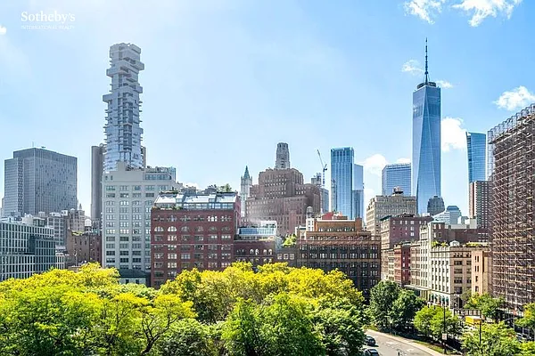 Sold by Sotheby's International Realty | media 13