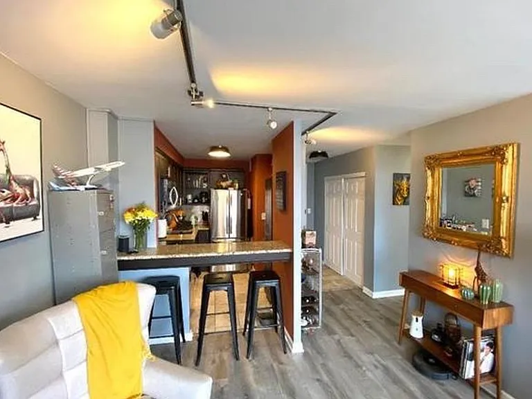 5455 N Sheridan Rd — Photo 5