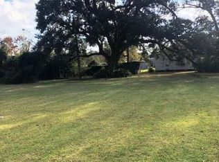 602 Charity St, Abbeville, LA 70510