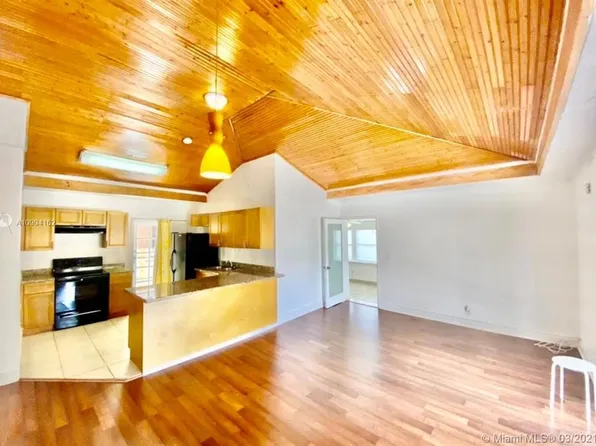 (undisclosed Address), Miami, FL 33142