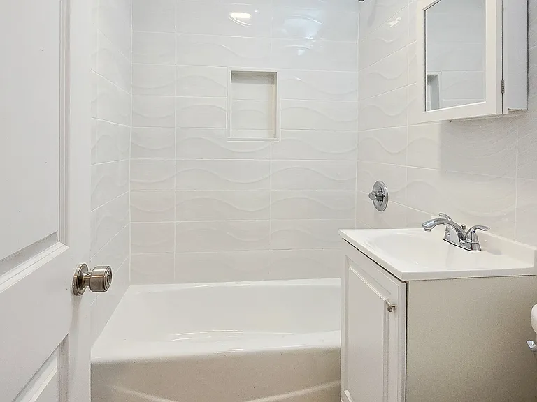 94 8th Ave #1 — Photo 14
