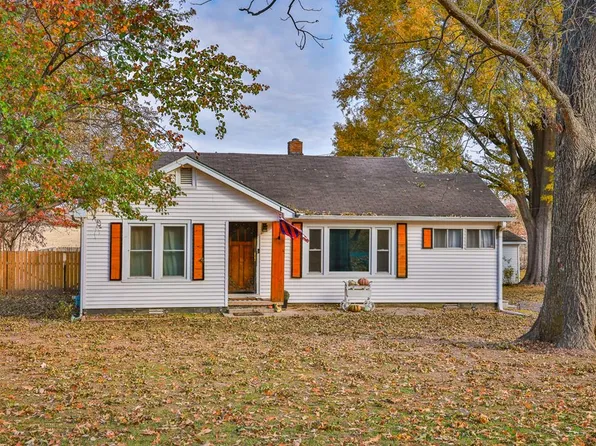 508 E College St, Dyer, TN 38330