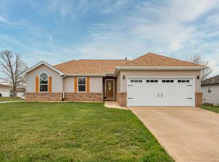 1150 S Mahogany Rd, Nixa, MO 65714