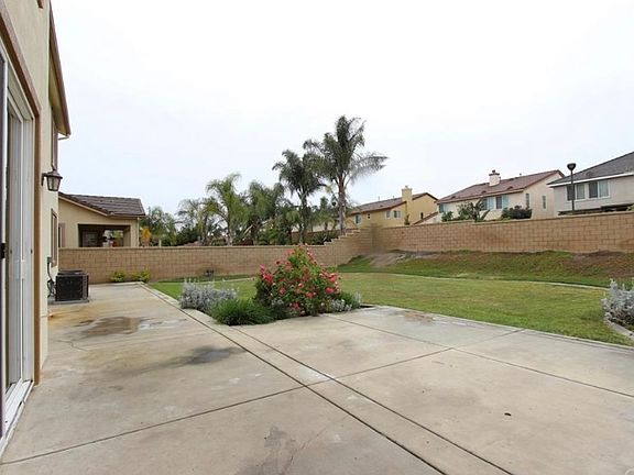 5th image of 13744 Dellbrook St