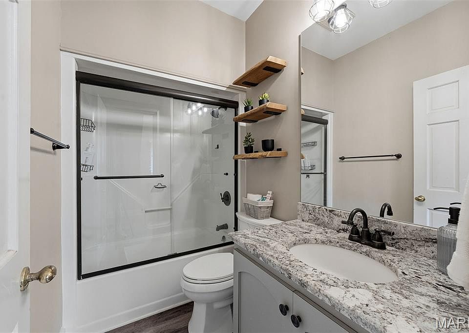 55th image of 10700 Starhill Dr