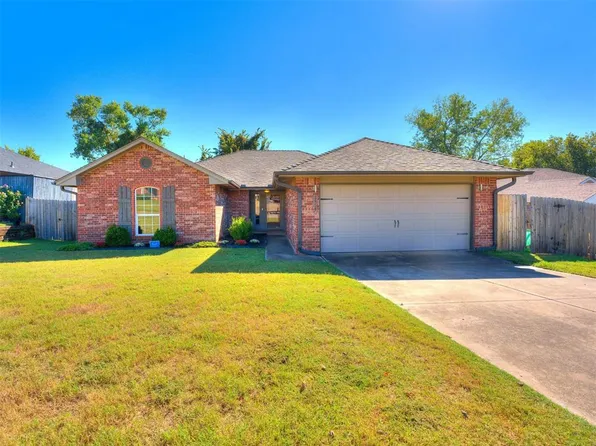 2050 Huntington Rd, Midwest City, OK 73130