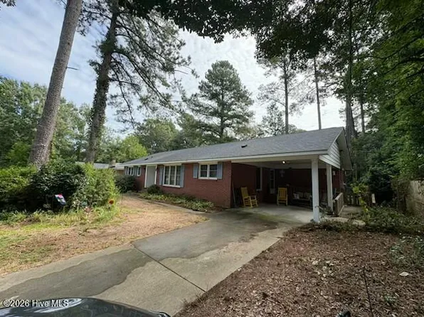 502 Lafayette Street, Clinton, NC 28328