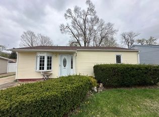 407 Laurel Ave, Romeoville, IL