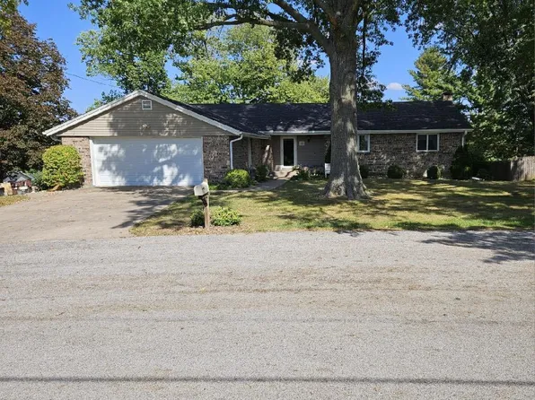 29 Lake Apollo Dr, Hannibal, MO 63401